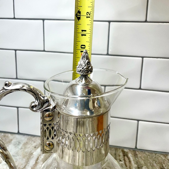 Vintage Glass and Silver Pitcher Carafe with Plastic Ice Cooling Tube Chill It - Picture 14 of 14